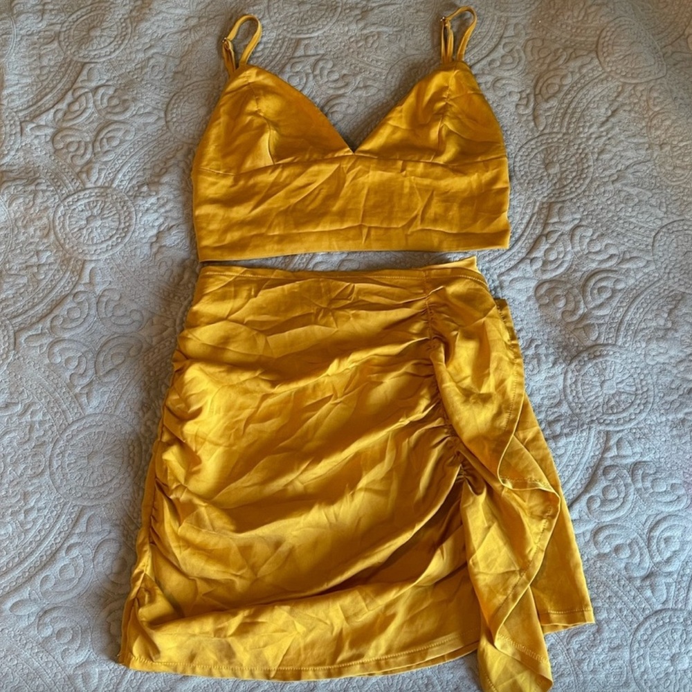 Two piece skirt set perfect for summer vacation